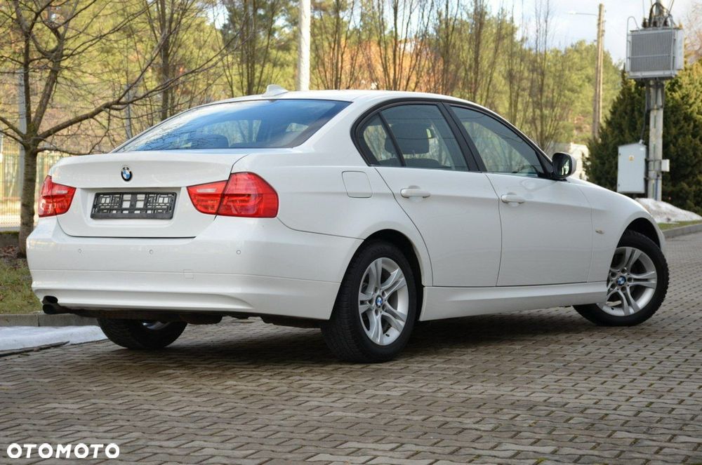 BMW Seria 3 - 12