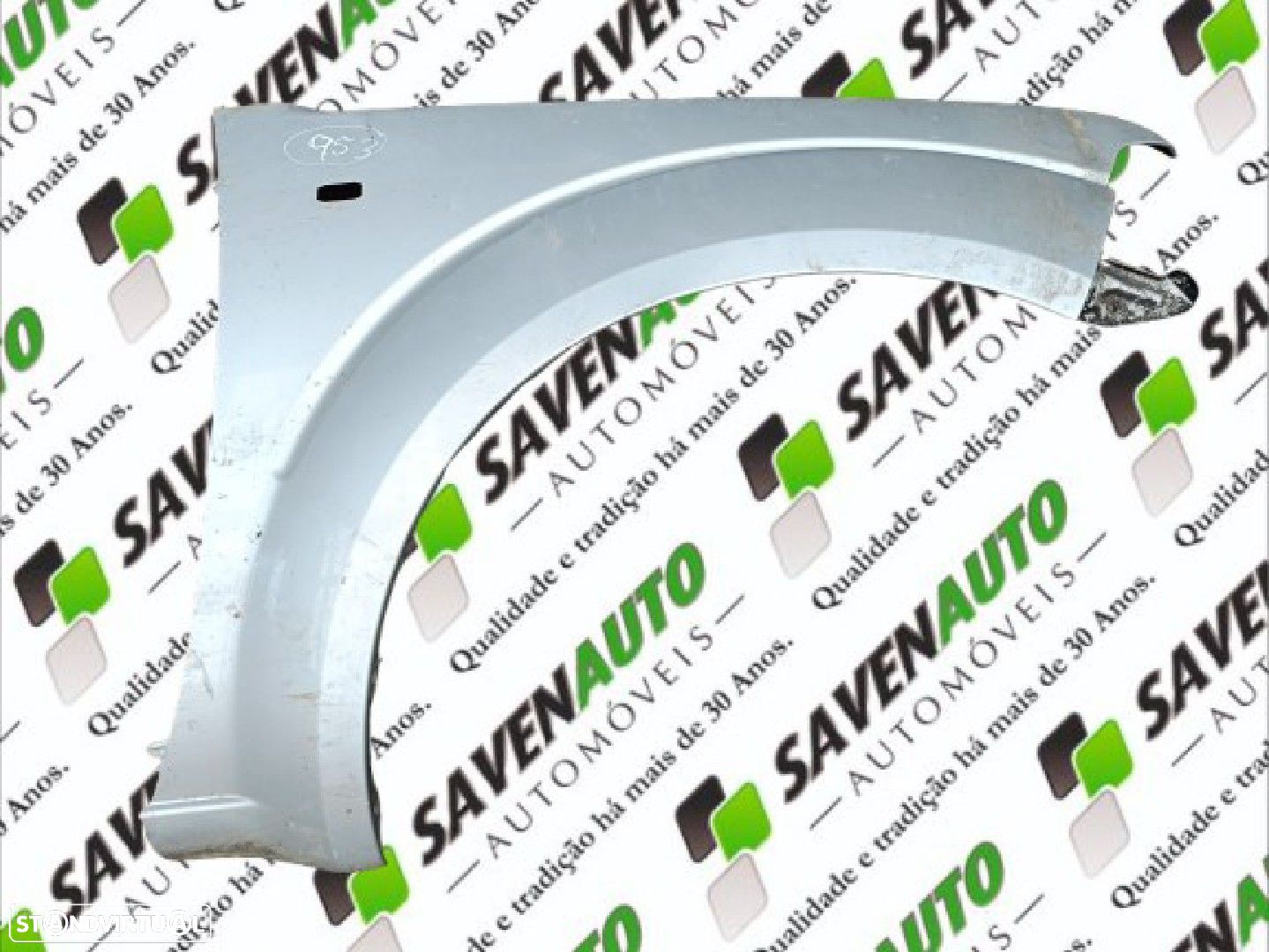 Guarda Lamas Dto Nissan Np300 Navara (D40) - 1