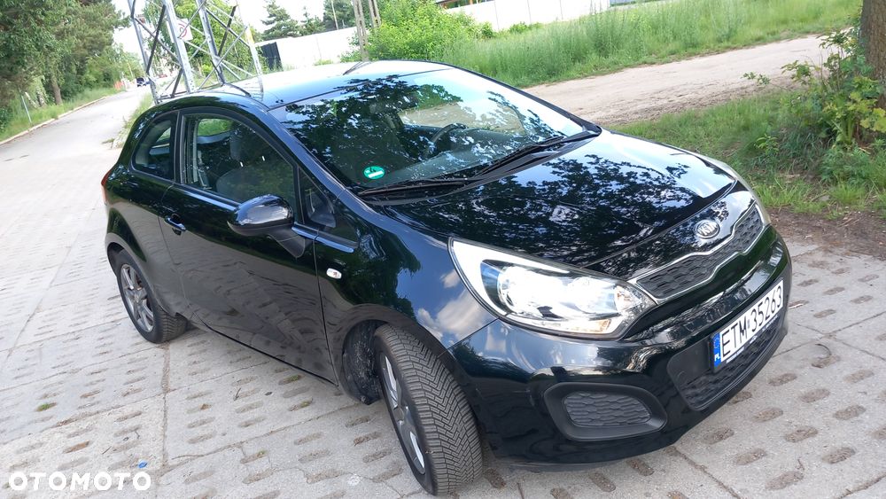 Kia Rio 1.2 Dream-Team Edition - 2