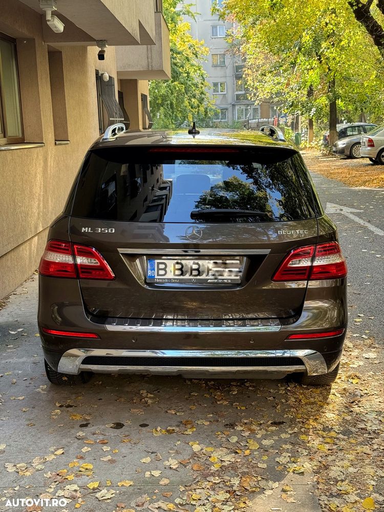 Mercedes-Benz ML 350 BlueTec 4MATIC Aut - 9