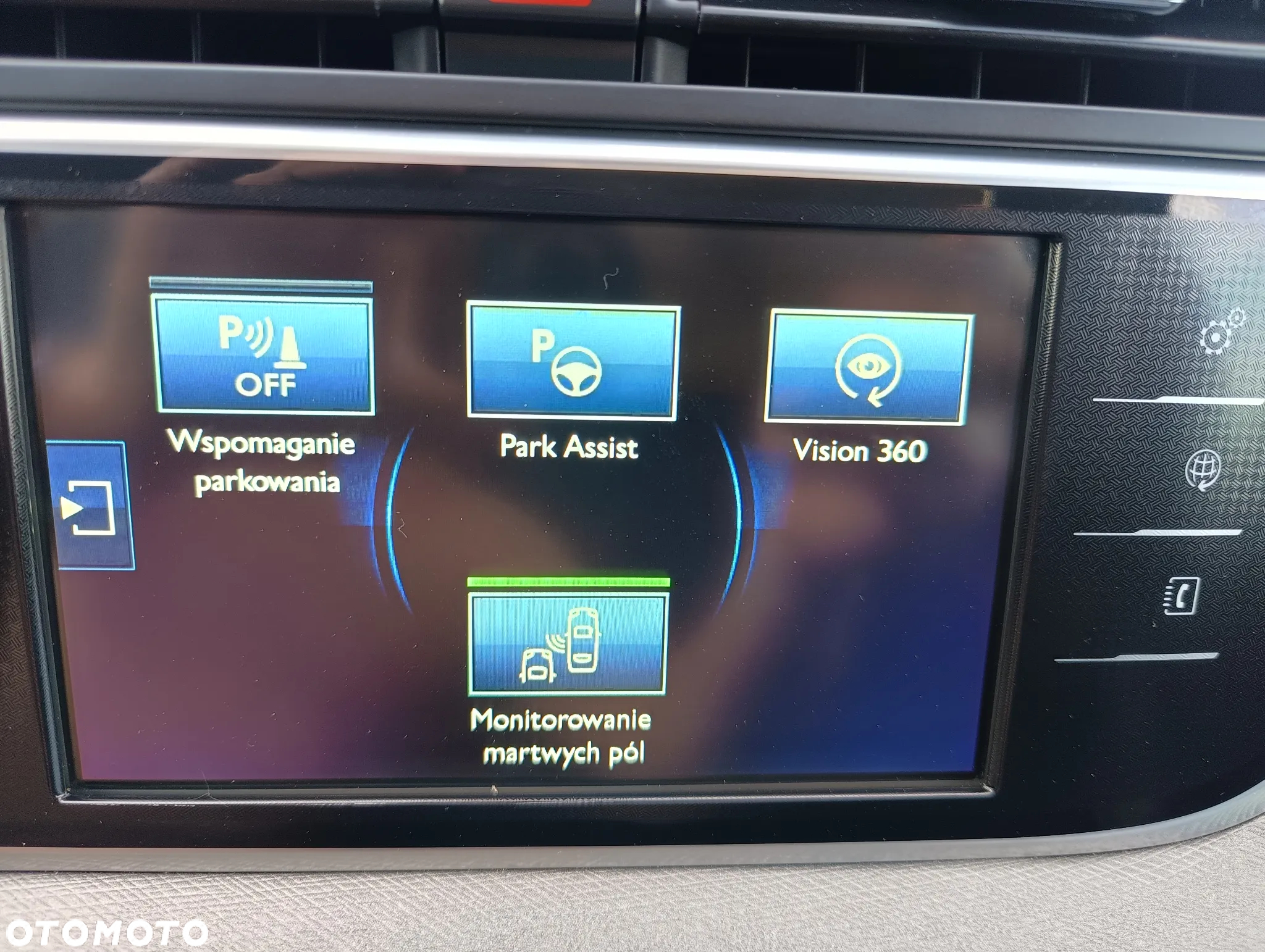 Citroën C4 Grand Picasso 1.6 THP Exclusive S&S EAT6 - 28