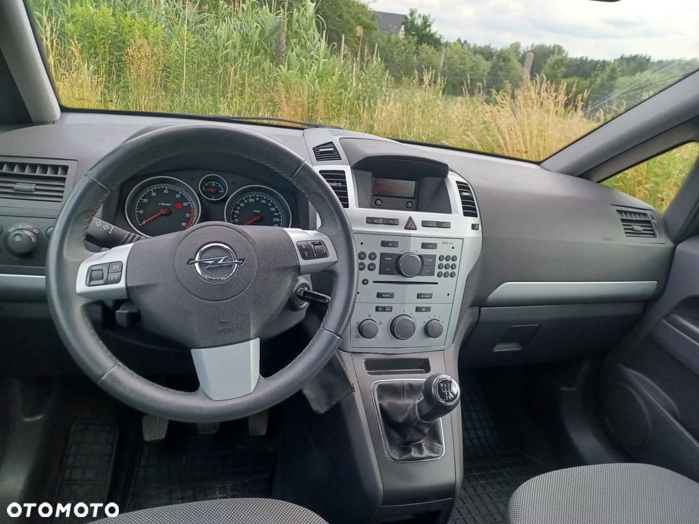 Opel Zafira 1.6 ecoFLEX Family - 23