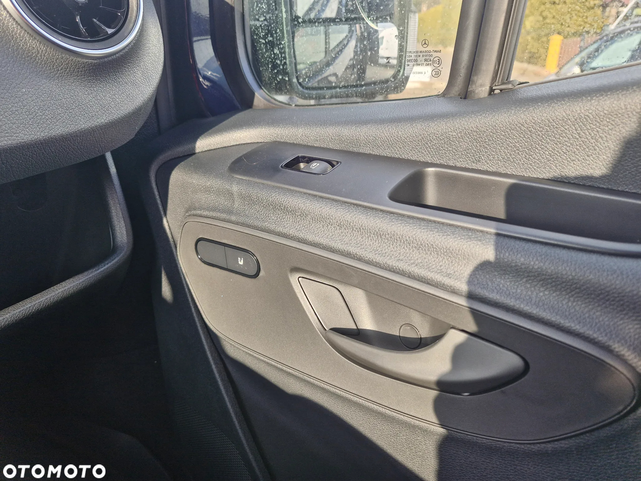 Mercedes-Benz Sprinter 319 CDI - 25