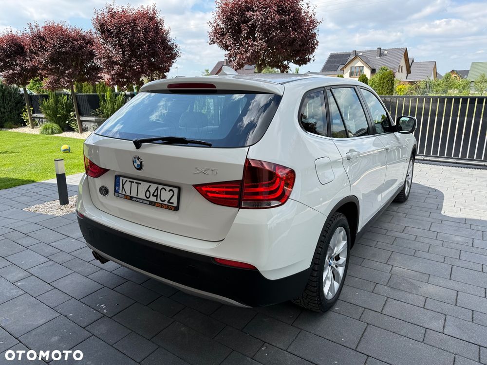 BMW iX1 - 6