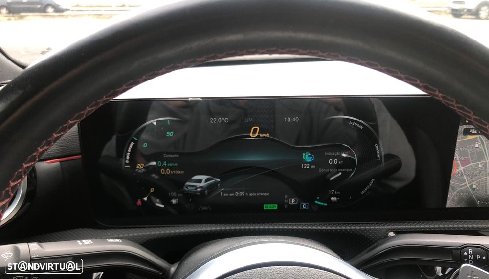 Mercedes-Benz A 250 Limousine e AMG Line - 36