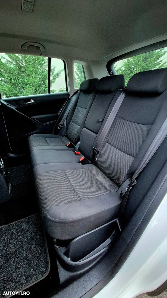 Volkswagen Tiguan 2.0 TDI DPF BlueMotion Technology Exclusive - 8