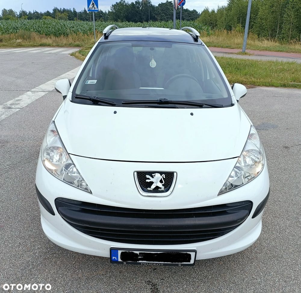 Peugeot 207 1.4 16V Presence - 4