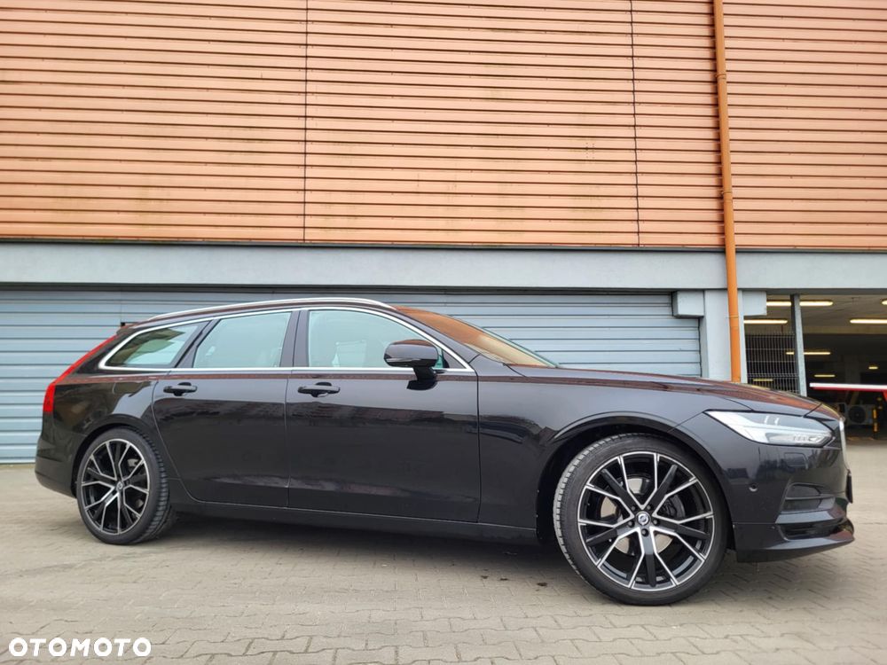 Volvo V90 B4 D Geartronic Momentum - 19