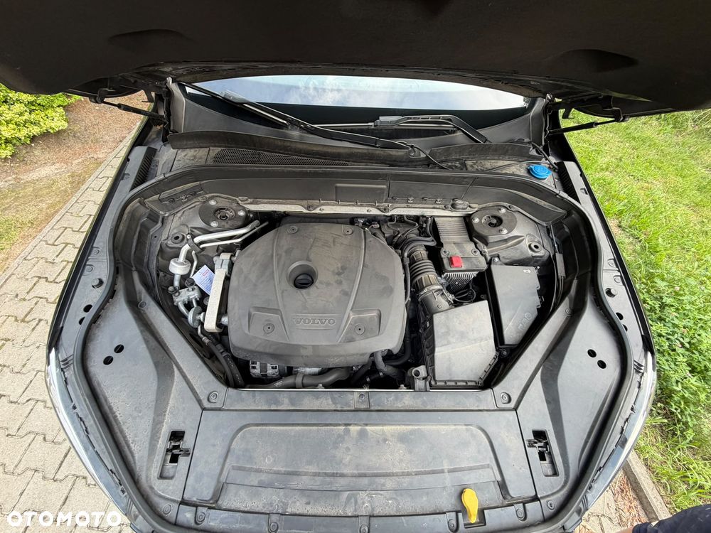 Volvo XC 90 T6 AWD Geartronic Momentum - 30