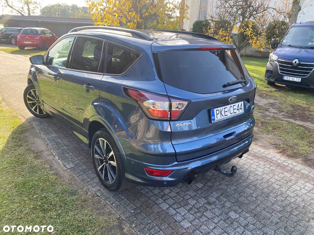 Ford Kuga 1.5 EcoBoost 2x4 ST-Line - 13