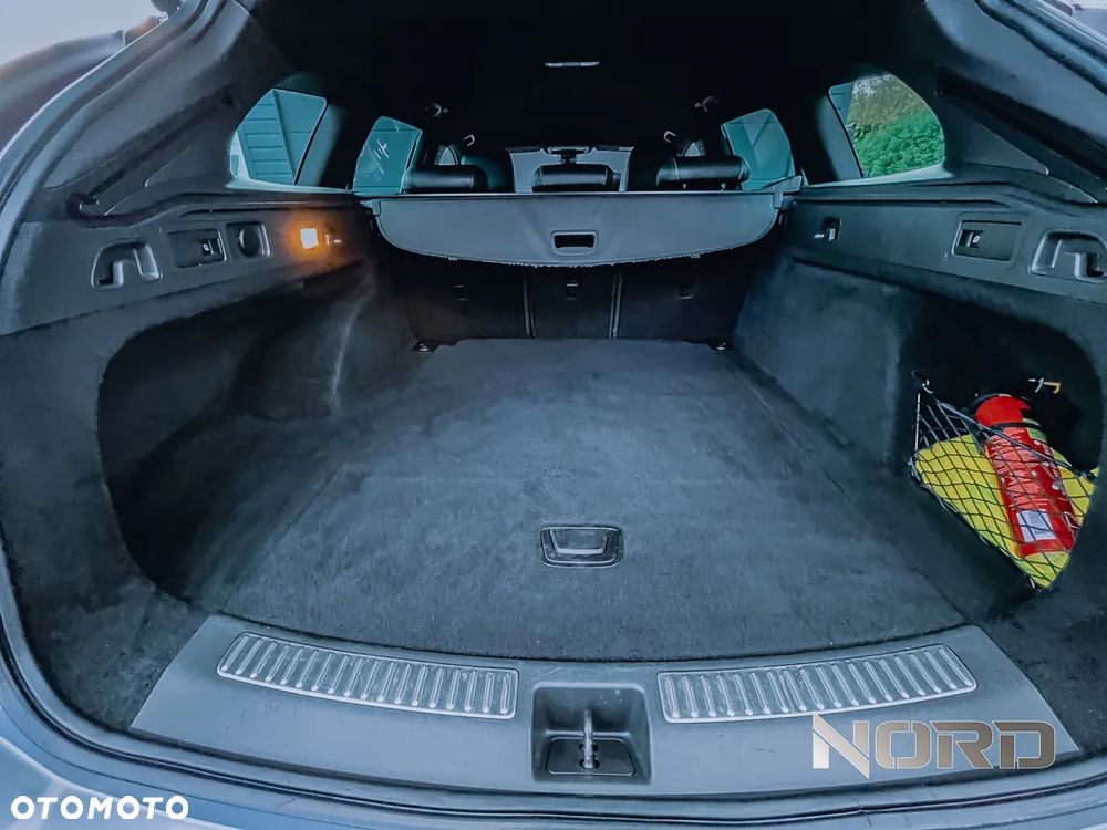 Opel Insignia 1.5 T Exclusive S&S - 35