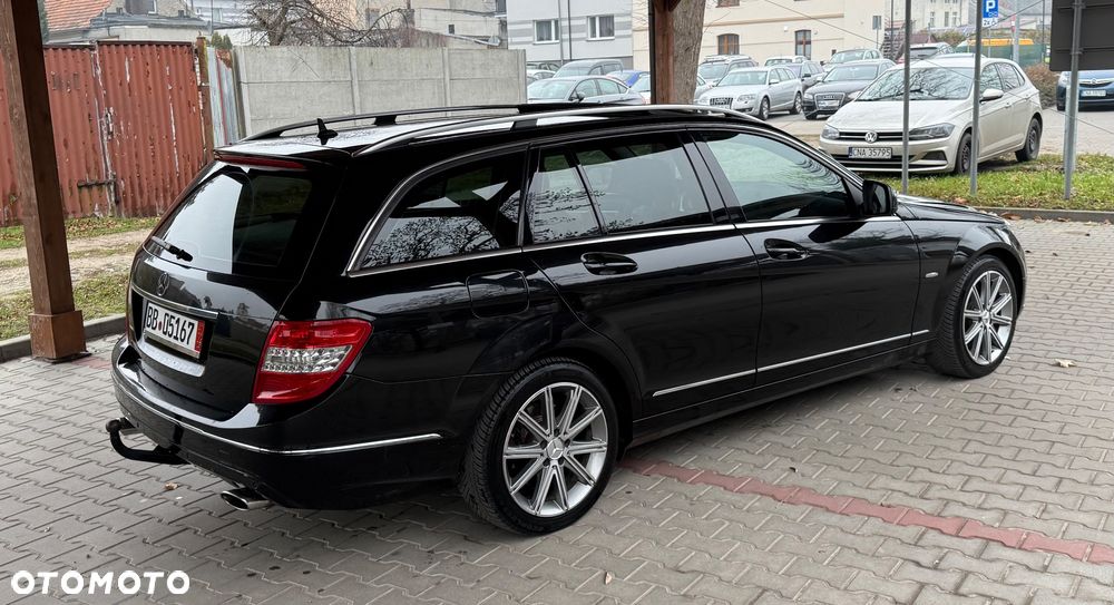 Mercedes-Benz Klasa C 320 CDI 7G-TRONIC Avantgarde - 16