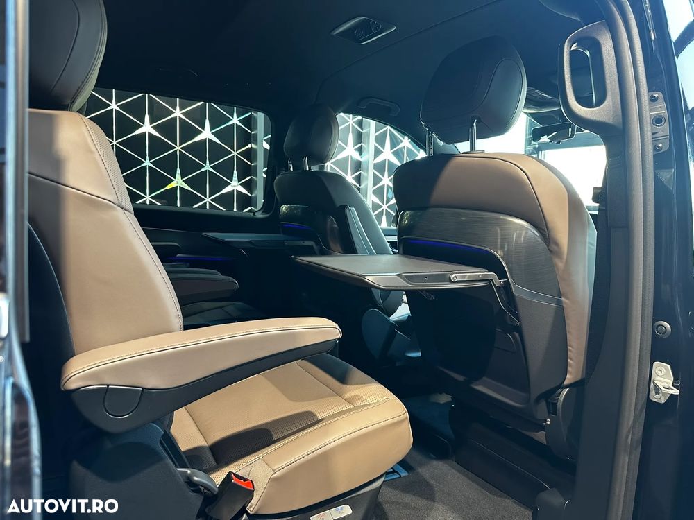 Mercedes-Benz V 300 d lang 4Matic 9G-TRONIC Exclusive Edition - 12