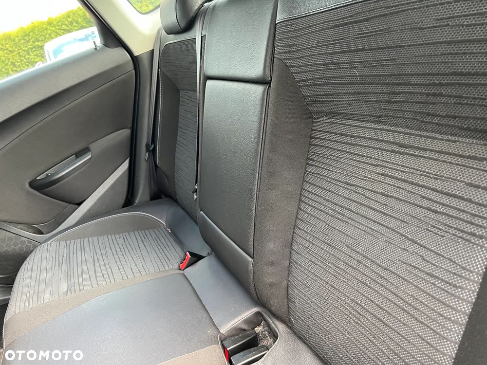 Opel Astra 1.4 T Business - 17