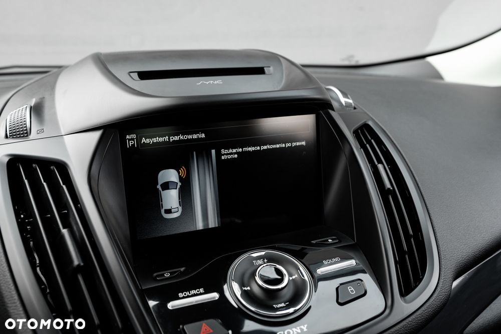 Ford Kuga - 31