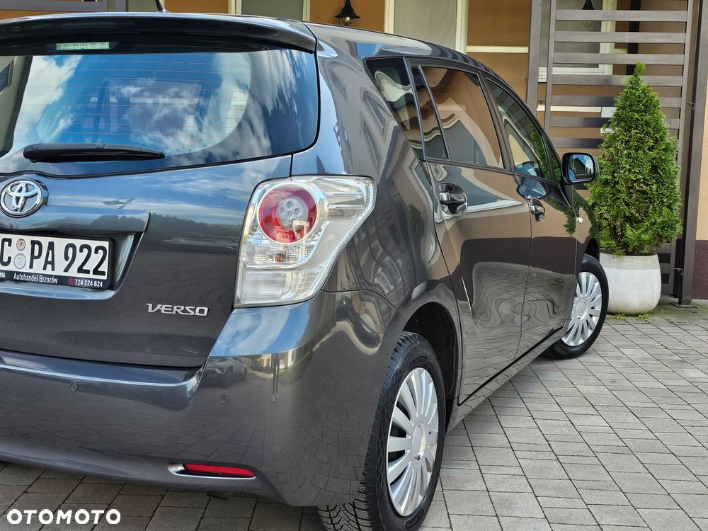 Toyota Verso 1.8 5-Sitzer Comfort - 32