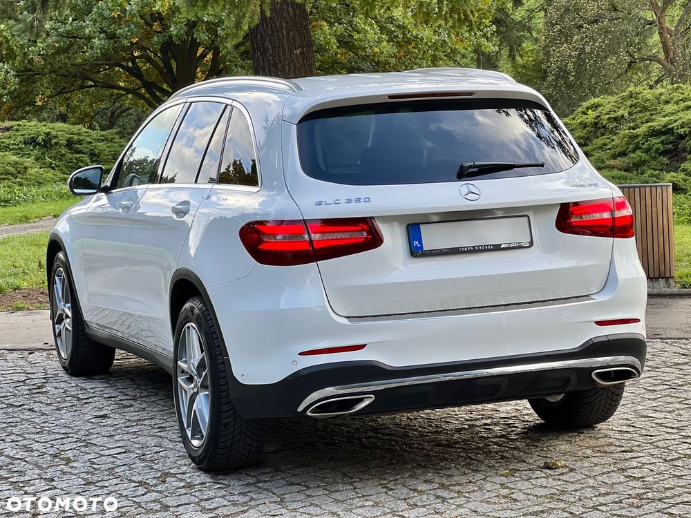 Mercedes-Benz GLC 250 4-Matic - 16