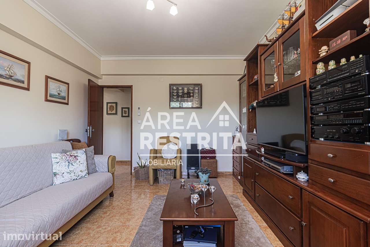 Apartamento T2  Cruz de Pau, Amora - Grande imagem: 2/14