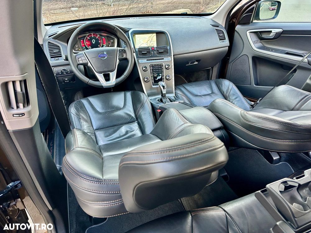 Volvo XC 60 D4 Geartronic Ocean Race - 17