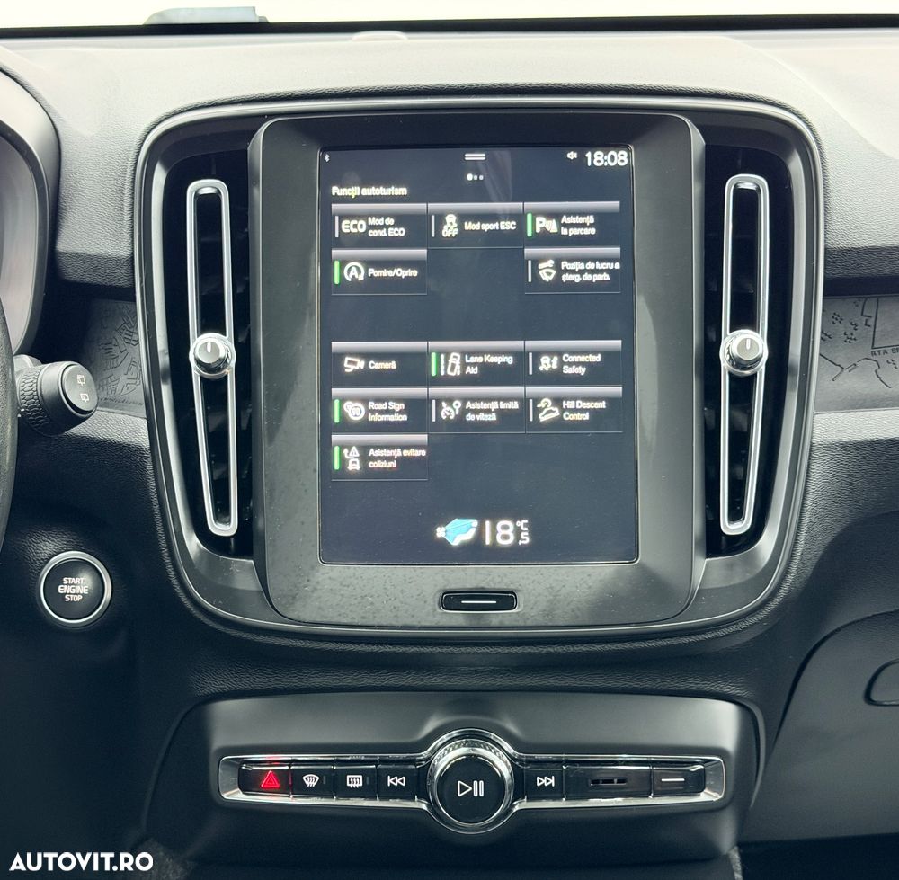 Volvo XC 40 T2 Momentum Core - 30