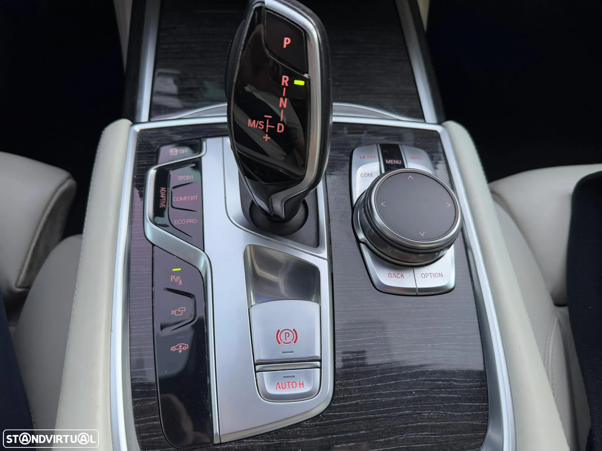 BMW 730 d Pack M - 29
