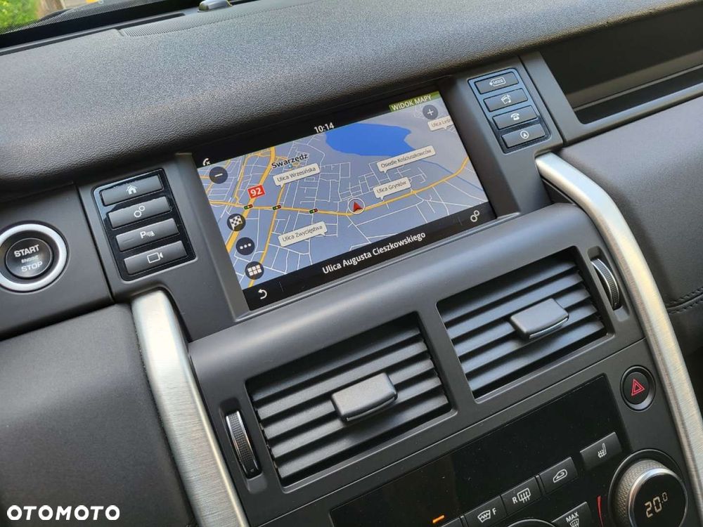 Land Rover Discovery Sport - 17