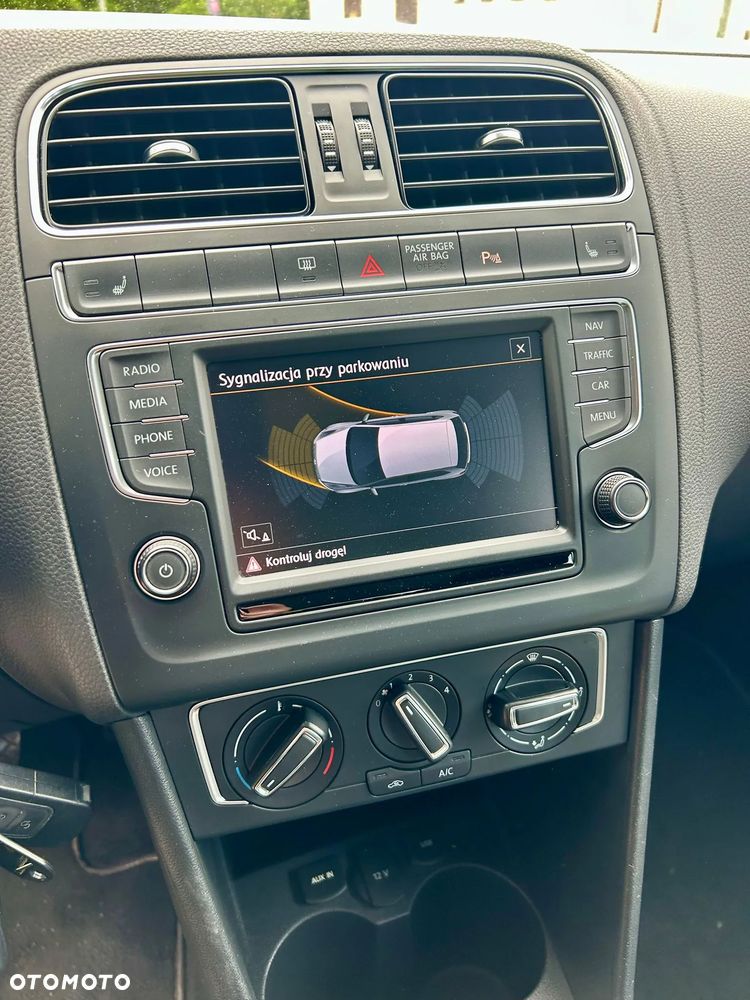 Volkswagen Polo - 13