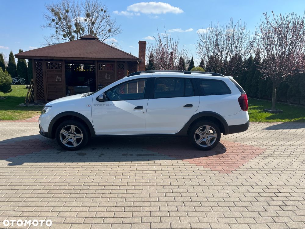 Dacia Logan dCi 90 S&S Stepway Celebration - 13
