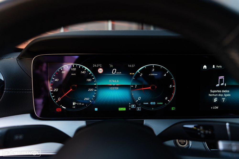 Mercedes-Benz E 220 d AMG Line - 22