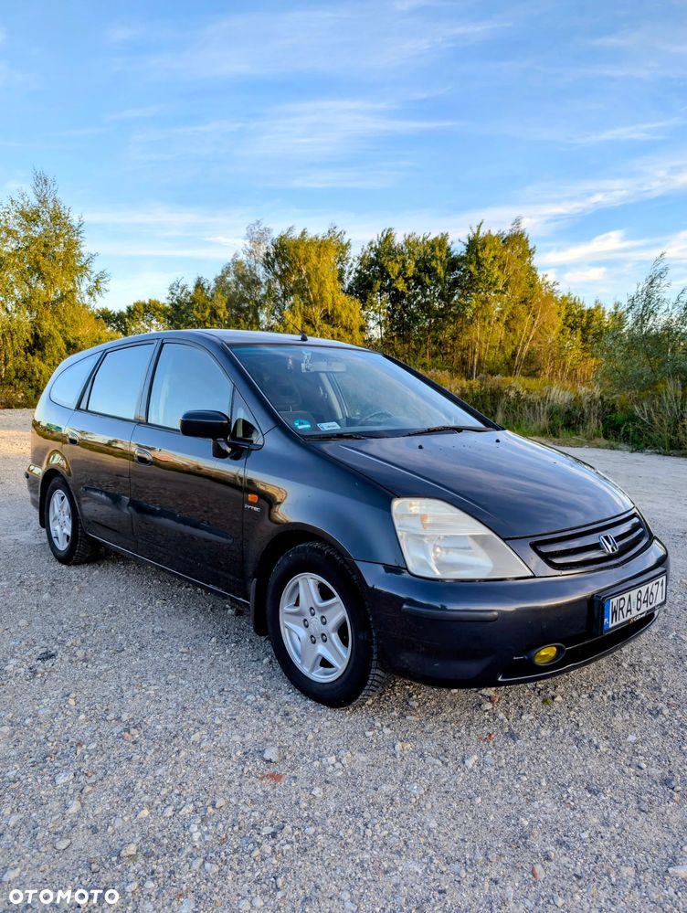 Honda Stream 2.0i ES - 10