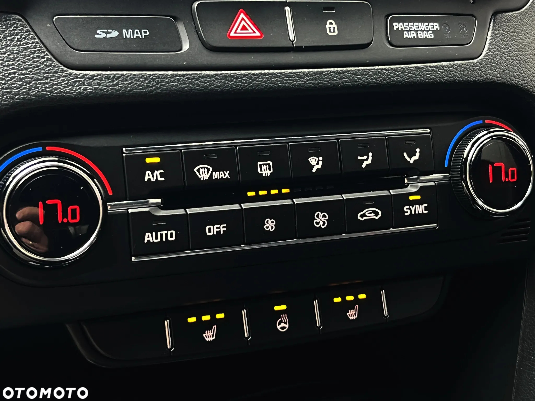 Kia ProCeed 1.6 T-GDI GT DCT - 34