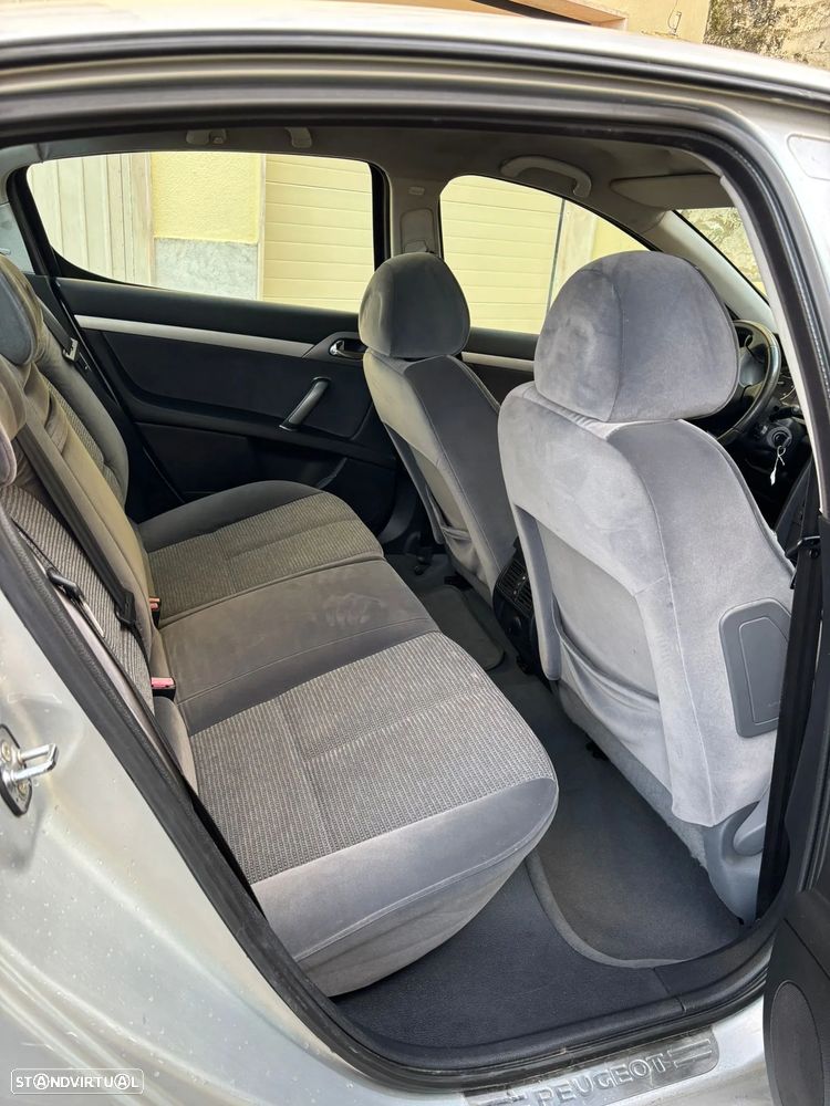 Peugeot 407 1.6 HDi Executive - 10