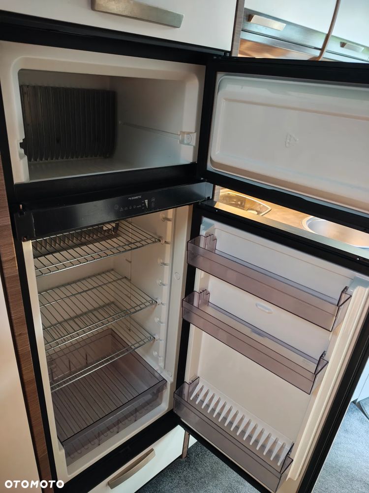 KNAUS Live i700 meg - 29