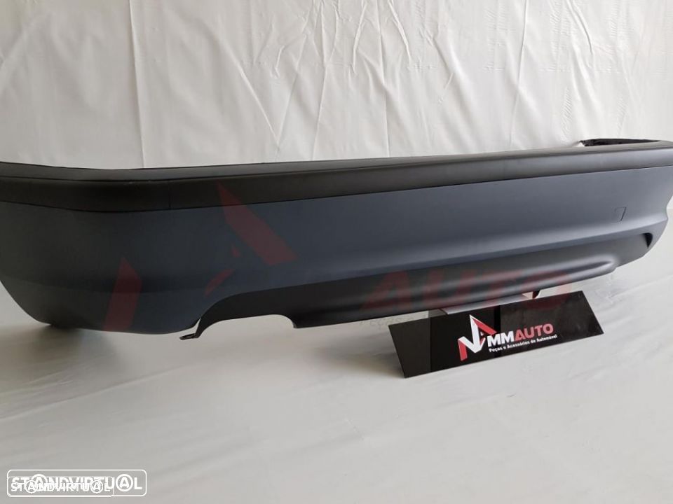 Parachoques Traseiro BMW E46 Pack M Sedan - 2