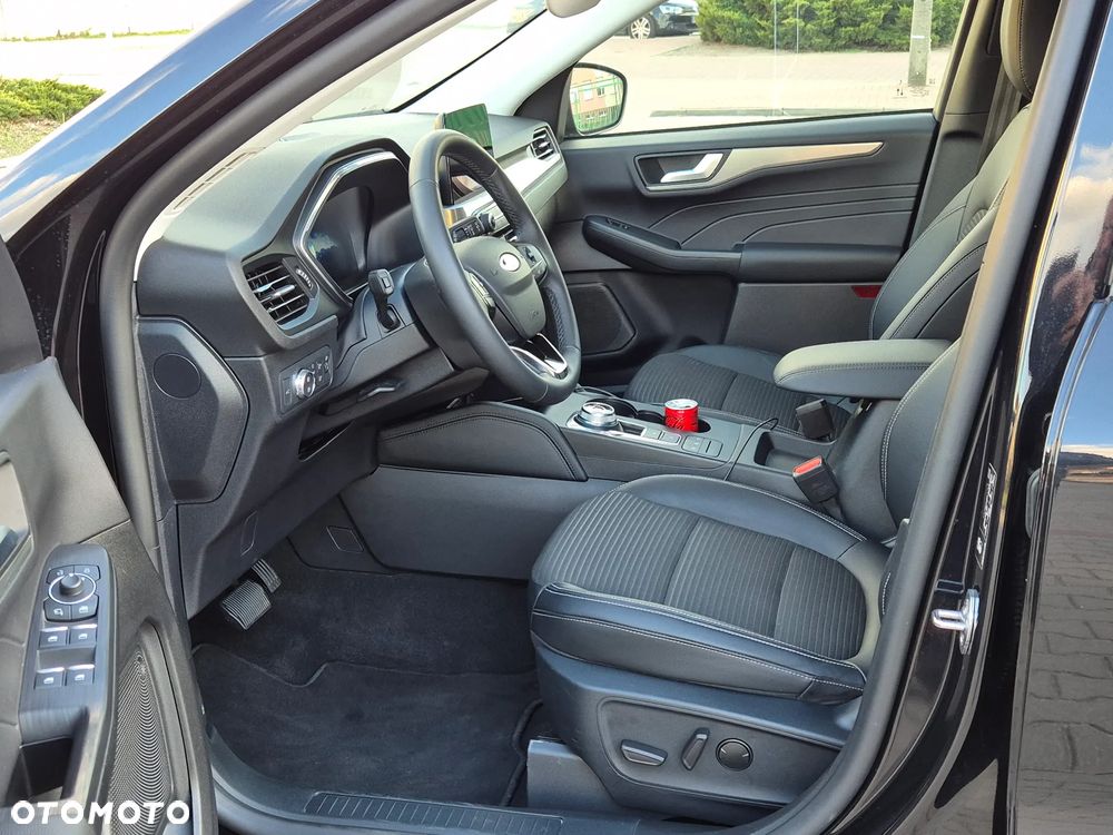 Ford Kuga 2.5 FHEV FWD Titanium X - 10