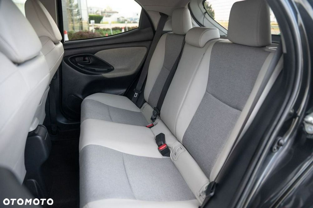 Toyota Yaris Hybrid 1.5 Selection Elegant - 20