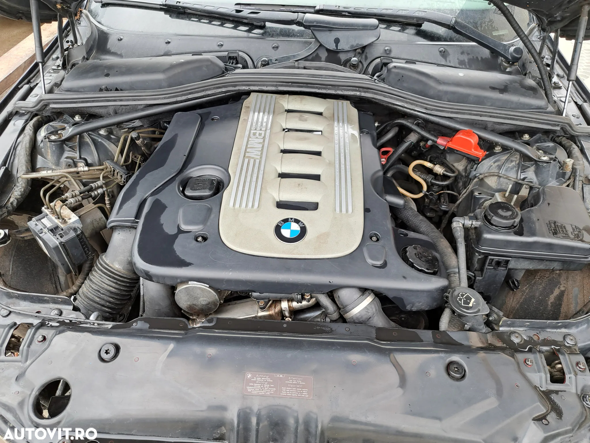 Dezmembram BMW e60 530 231 cp - 2