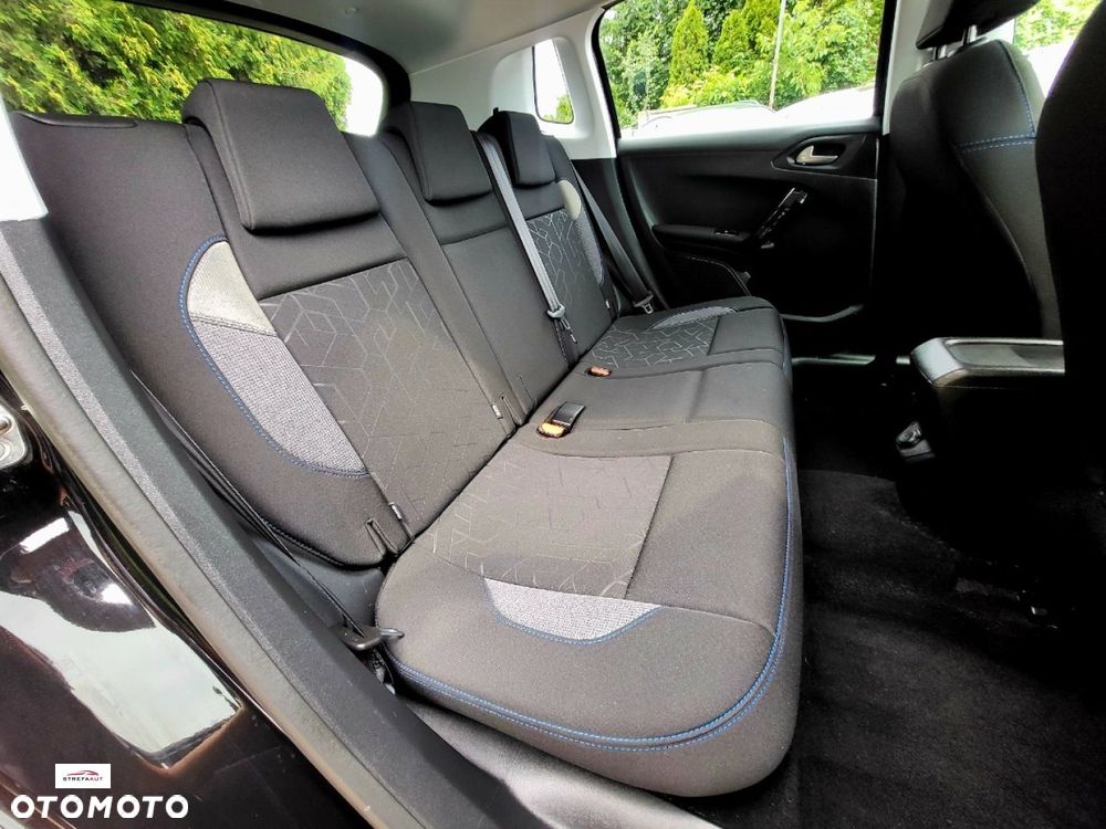 Peugeot 2008 - 8