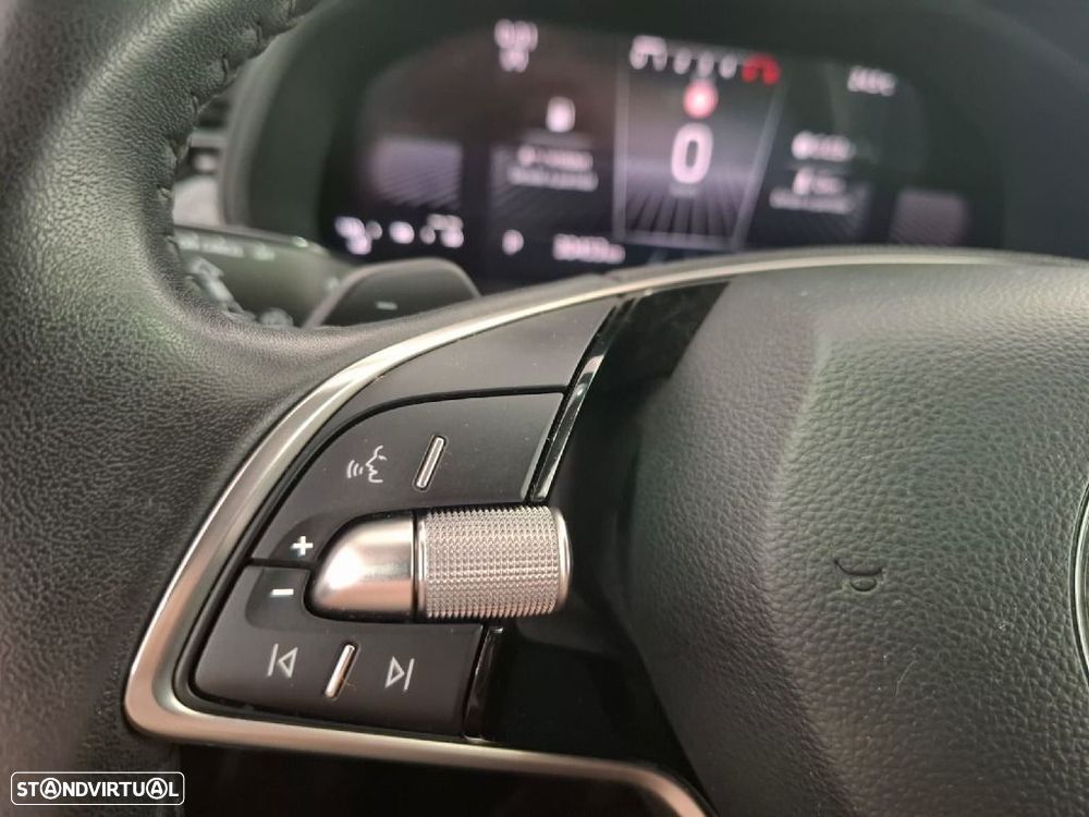 Skoda Kamiq 1.0 TSI DSG - 22