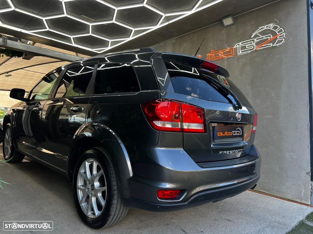 Fiat Freemont 2.0 M-Jet Urban - 4