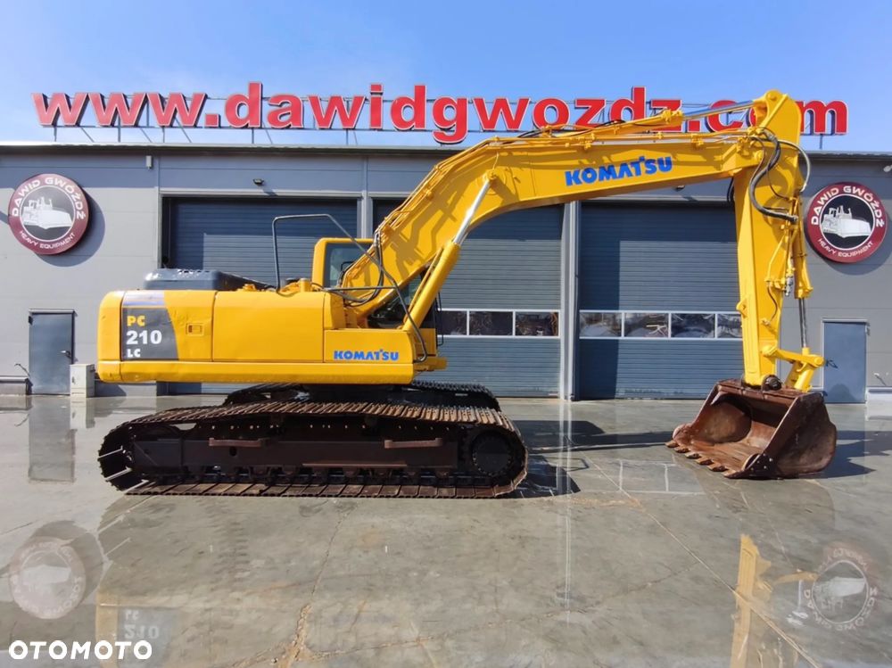 Komatsu PC210LC-8K - 2