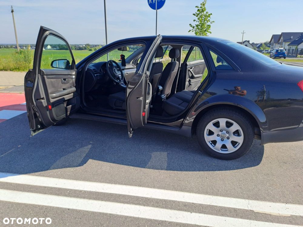 Audi A4 Avant - 9