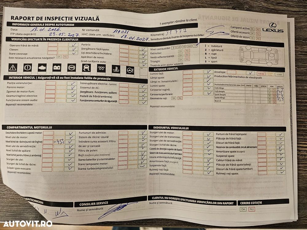 Lexus UX 250h Luxury Line - 5