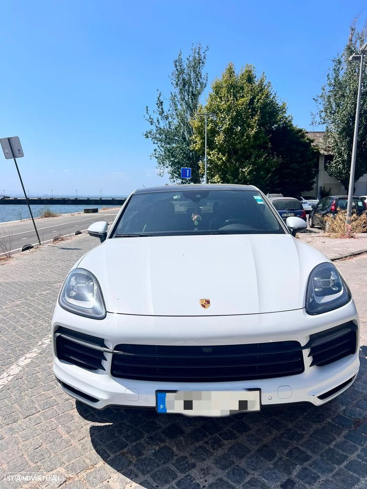 Porsche Cayenne Coupé E-Hybrid - 2