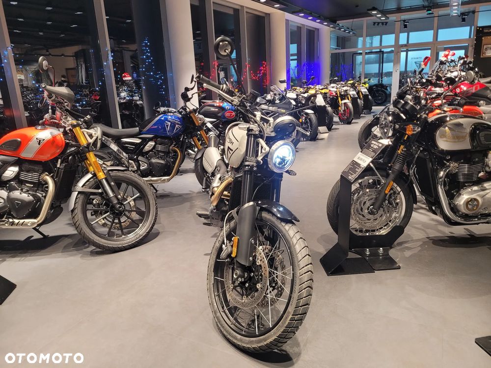 Triumph Scrambler - 2