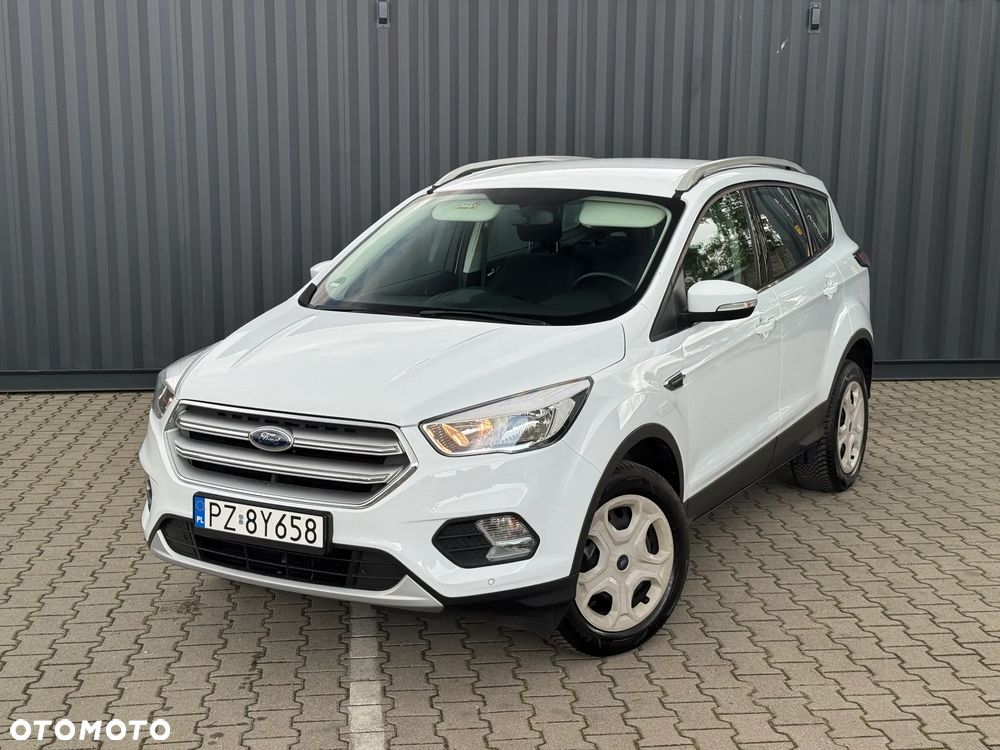 Ford Kuga 1.5 EcoBoost FWD Trend - 4