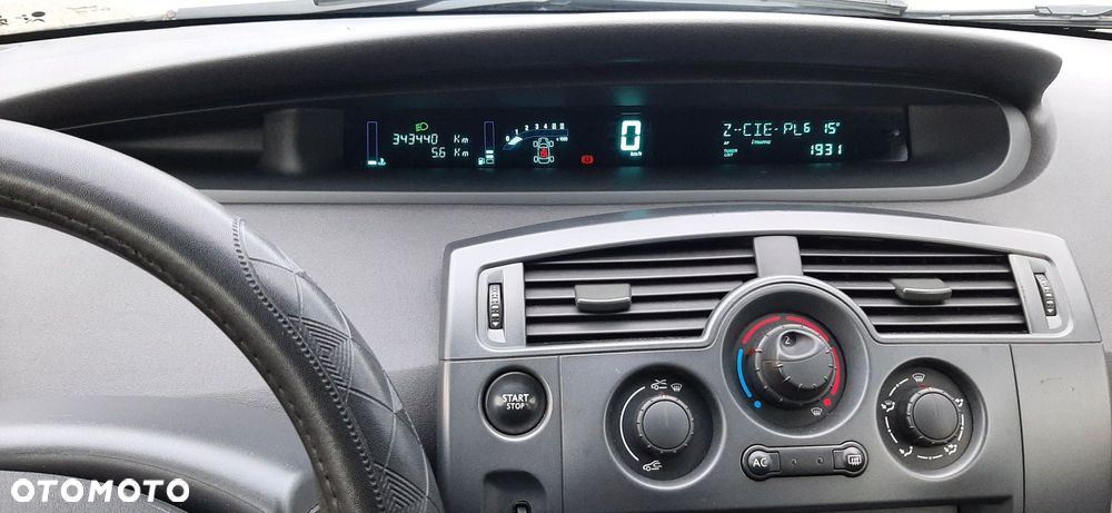 Renault Scenic 1.9 dCi FAP Conquest - 12