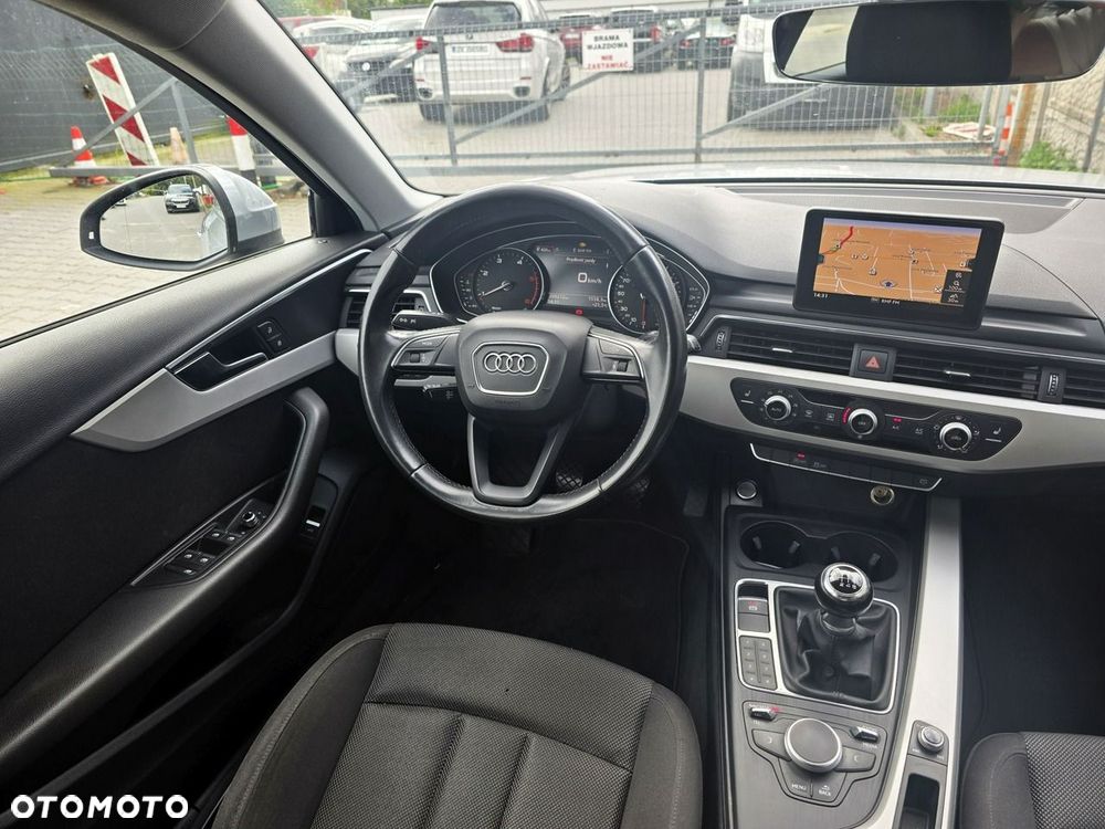 Audi A4 Avant 2.0 TDI - 17