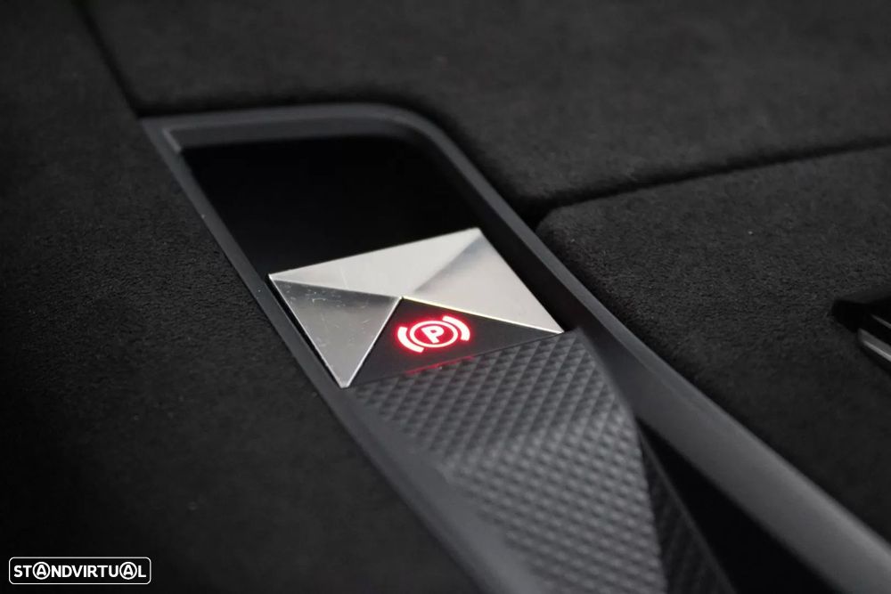 DS DS7 Crossback - 15