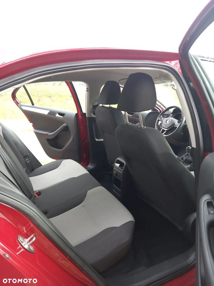 Volkswagen Jetta 1.4 TSI BMT Comfortline - 11